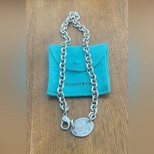 Tiffany & Co. “Return to Tiffany” Oval Tag Choker Necklace